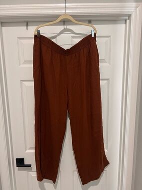 Old Navy Wide-Leg Pants in Rust Brown